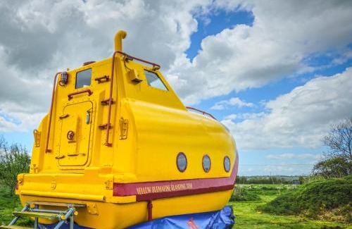Cheddar Other | The Yellow Submarine