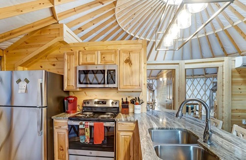 South Bloomingville Cabin | The Yurt- Canopy Ridge Cabins
