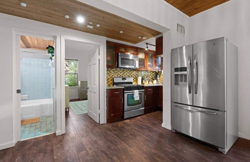 Delray Beach Apartment | The Zen Beach House – Your Tranquil Escape in Delray Beach