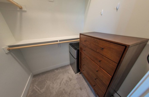 Berkley Condo | The Zen Den - A City Oasis perfect for solo or traveling couples