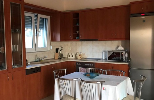 Roumeli Cottage | Thea House near The Sea