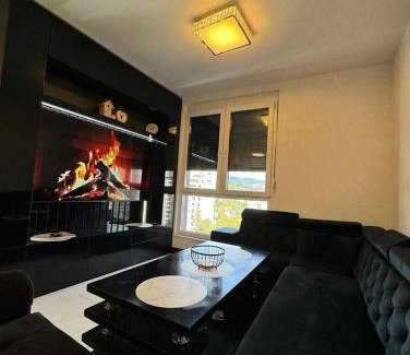 Alipasin Most Apartment | TheGodfather Apartment - Nova Otoka Avenija