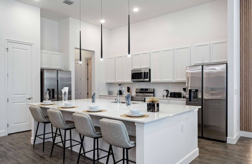 Kissimmee House | Themed Kids' Rooms, Pool & Game Loft Near Disney