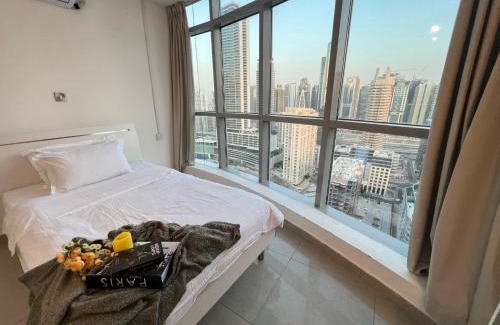 Dubai Marina Apartment | ThePenthouse Coliving I