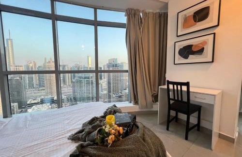 Dubai Marina Apartment | ThePenthouse Coliving I