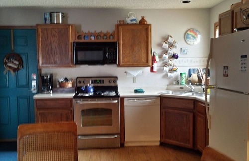 Silvercreek Condo | There's GOLD in Them Thar Hills