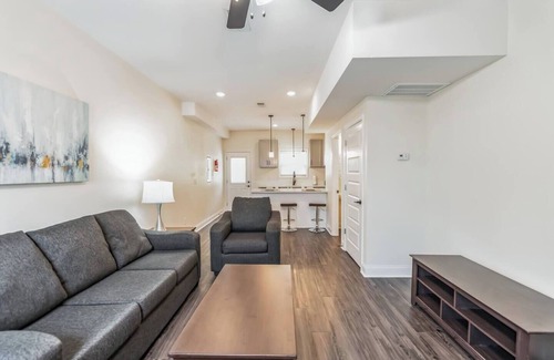Clarksville Apartment | This apartment is a 2 bedroom(s), 2.5 bathrooms, located in Clarksville, TN.
