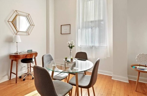 Northern Liberties Apartment | This apartment is a 2 bedroom(s), 2 bathrooms, located in Philadelphia, PA.