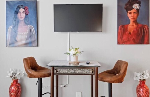 Graduate Hospital Apartment | This apartment is a 1 bedroom(s), 1 bathrooms, located in Philadelphia, PA.