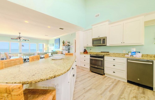 Sea Palm Village House | THIS CHARMING Island home was once featured in Parade of Homes and you'll discover why immediately!