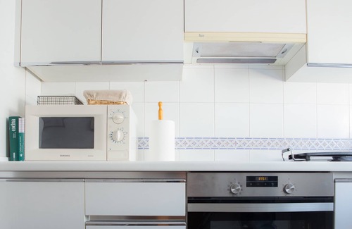 Hortaleza Apartment | This cozy 100 sq. meter apartment offers you high-end quality and comfort