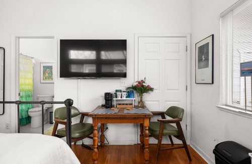 Chico House | This guest house is a 0 bedroom(s), 1 bathrooms, located in Chico, CA.