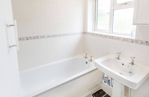 Ipswich House | This house is a 4 bedroom(s), 2 bathrooms, located in Suffolk, England.