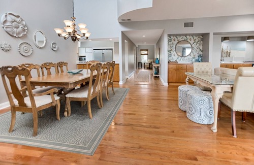 Tybee Island House | This is a wonderful 5 bedroom, 3 1/2 bath home and private beach crossover!