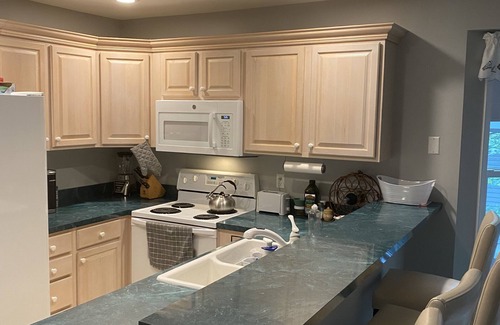 Ocean Pines House | This is it! Rancher central to beaches, pools, golf, casino! Fenced yard, Deck.