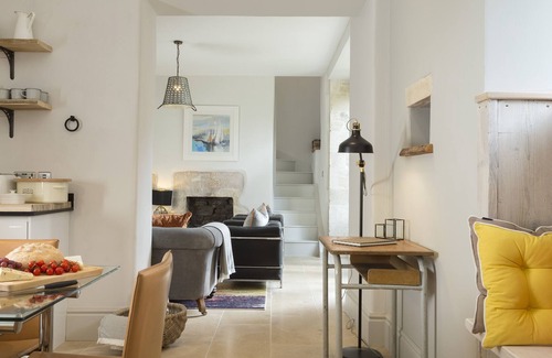 Minchinhampton House | This property is one of two adjacent cottages that have been fully refurbished.