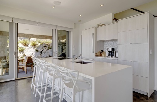 Selma Park House | This property is sold. See Gibsons Ocean Getaway https:/www.vrbo.com/681977n
