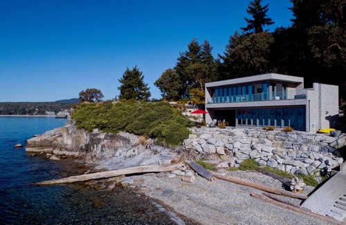 Selma Park House | This property is sold. See Gibsons Ocean Getaway https:/www.vrbo.com/681977n