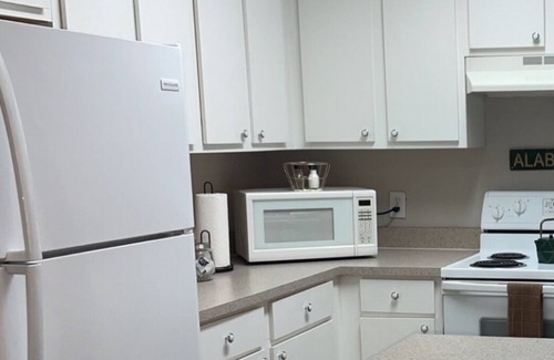 Madison Apartment | This uniquely styled home away from home