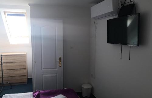 Balatonfured Bed & Breakfast | Thomas Panzió