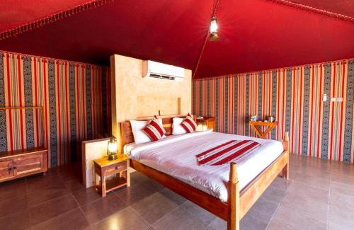 Bidiya Other | Thousand Nights Camp