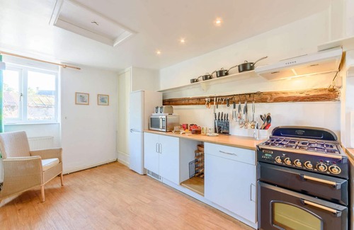 Stow-on-the-Wold Cottage | Three Bed Family Friendly Cotswold Holiday Cottage in Stow-on-the-Wold - Steps Cottage