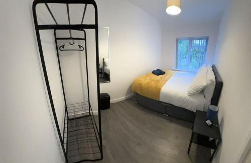 Wolverhampton House | Three bed house in Wolverhampton