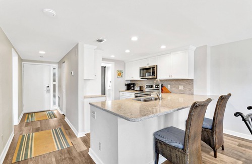 Hilton Head Island Villa | Three Bedroom Ocean View Shorewood Villa with an Oceanfront Pool and Hot Tub!