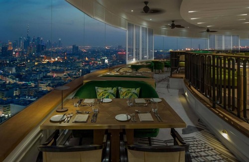 Deira Apartment | Three Bedroom Apartment Near Gold Souk By Luxury Bookings