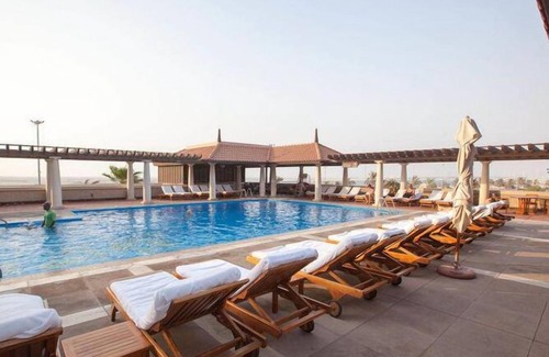 Deira Apartment | Three Bedroom Apartment Near Gold Souk By Luxury Bookings