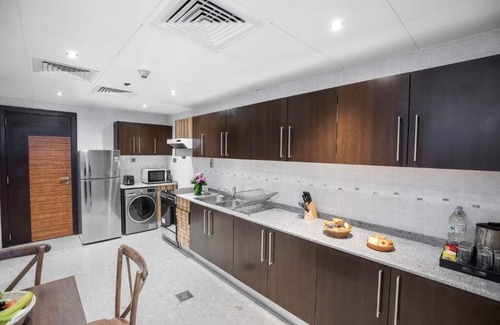 Al Wasl House | Three Bedroom Apartment Near Business Bay Metro