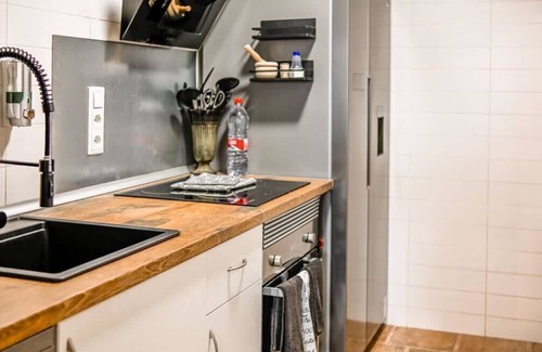 Roldan Apartment | Three bedroom ground floor apartment - AO1402LT