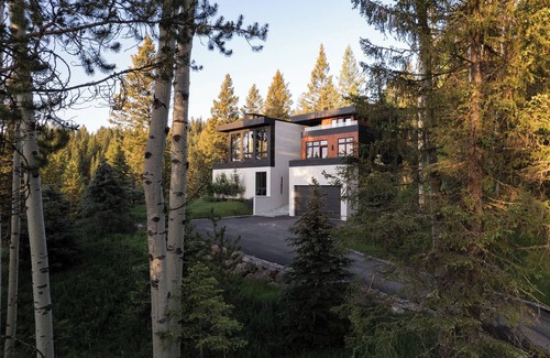 Indian Paintbrush Villa | Three Bedroom Home in Indian Paintbrush