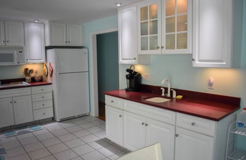 South Dennis House | Three bedroom home with central air conditioning