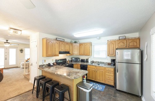 Grand Rivers Condo | Three Bedroom Hurst Haven Condo
