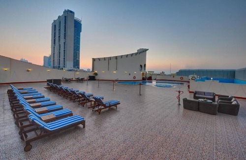 Al Barsha 1 Apartment | Three Bedroom Suite Near Mashreq Metro Station