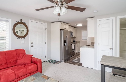 Buckroe Beach House | Three blocks from the beach 2