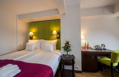 Inner City Budapest Hotel | Three Corners Hotel Art