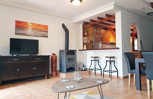 Roda House | Three double bedroom townhouse in lovely village