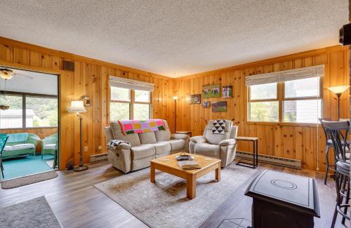Lake George House | Three Family Lake House in Queensbury!