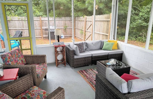 Deep Hole House | Three Pines - Newly Renovated - Single Family Home