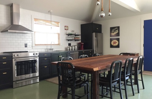 Kure Beach Cottage | Three Sisters Cottage + Clubhouse + Ocean View + Yard + Great Location