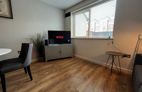 Telford House | Three Storey Townhouse with Parking
