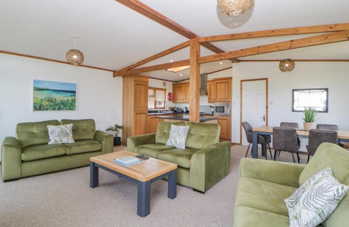 Saint John House | Three Views Lodge