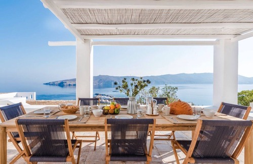 Mykonos Villa | Thrilling Beachfront Mykonos Villa | Villa Thalassía | 7 Bedrooms | Panoramic.