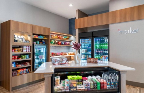 Arvada House | Thrive at the newest extended-stay hotel in Arvada, CO