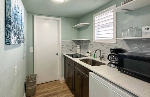 Treasure Island Hotel | Thunderbird Beach Resort