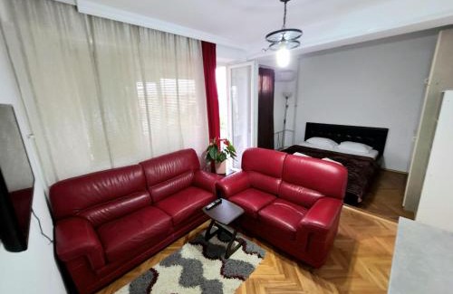 Skopje Bed & Breakfast | Ti-88 Apartment