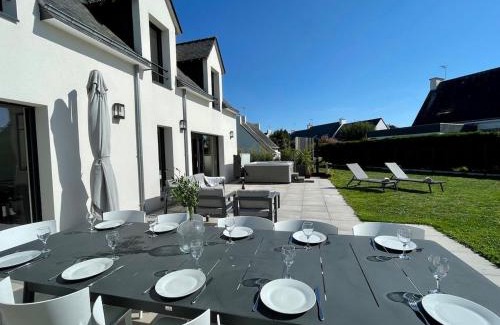 Locmariaquer House | Ti Ar Ch'astel, maison avec spa