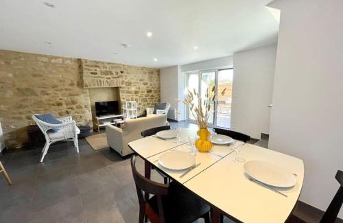 Locmariaquer House | Ti Nevez